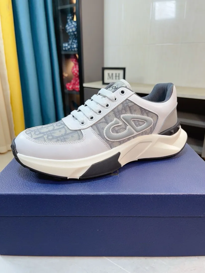 Men's men's shoes 💰438🌹🌹【Dior】Best-selling official website world premiere🔝High-end men's shoes brand official website latest series: The upper is made of imported cowhide with specially designed fabrics➕Mesh breathable lining. Make walking more convenient and comfortable! Compared with the official quality, Midea’s 1:1 replica. Create a fashionable personality to set off your uniqueness! A must-have for trendy men! Classic style. Men's sizes: 38-44.